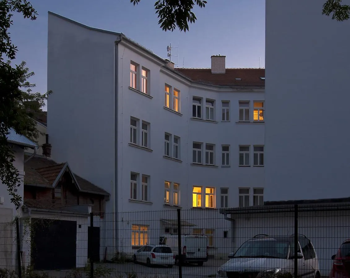Cosy Design Apartment II Brno